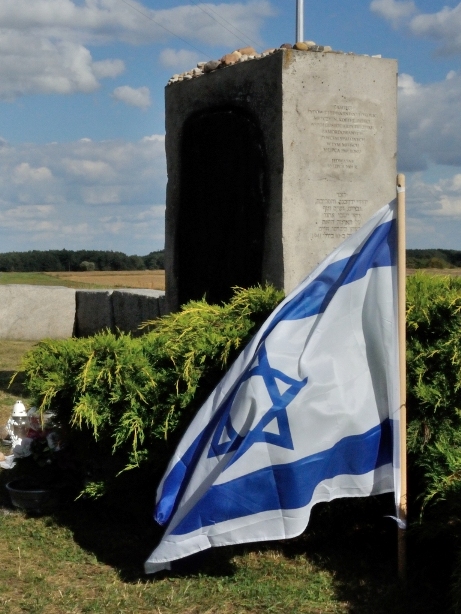 018. Jedwabne. Pomnik pamięci pomordowanych Żydów.JPG