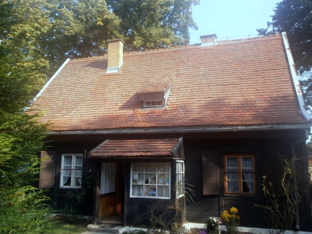 P9200034-tr.Władysławowo dom gen.jpg