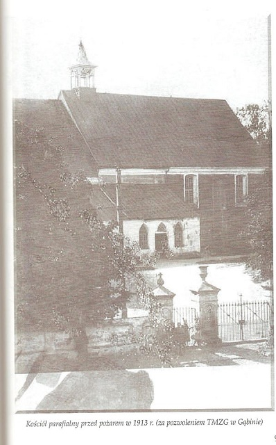 kościół sprzed 1913r.jpg